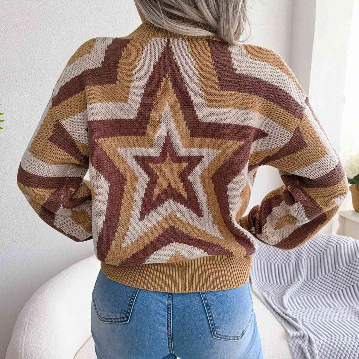 Star Round Neck Sweater